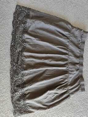​Old Navy Eyelet Lace Hem Mini Skirt